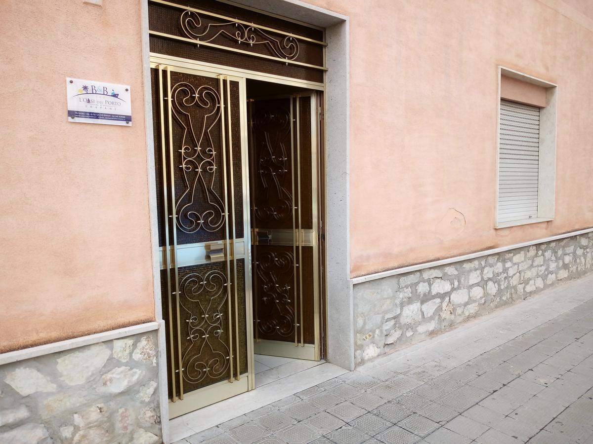 L'Oasi Del Porto Panzió Trapani Kültér fotó